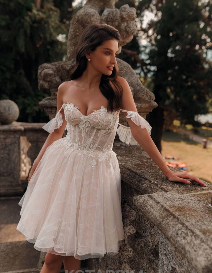 Robe de mariée- courte - Incontournable -KT -07-1030