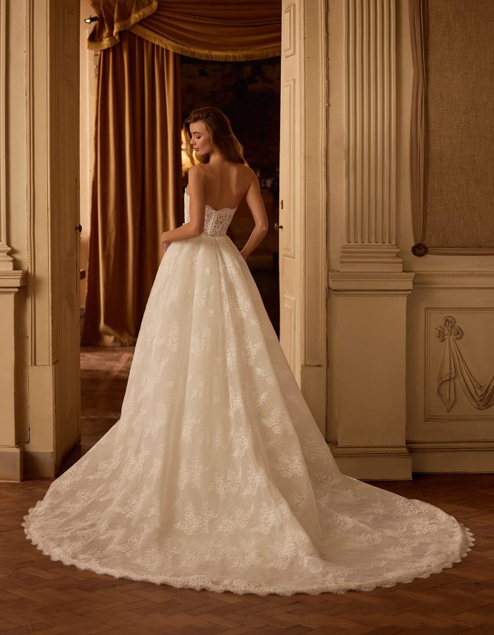 Robe de mariée - dentelle - Incontournable - Bett- AP - 309