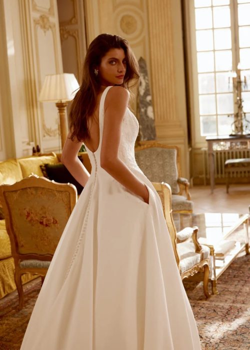 Robe de mariée – princesse – incontournable – JA- GIB- 762